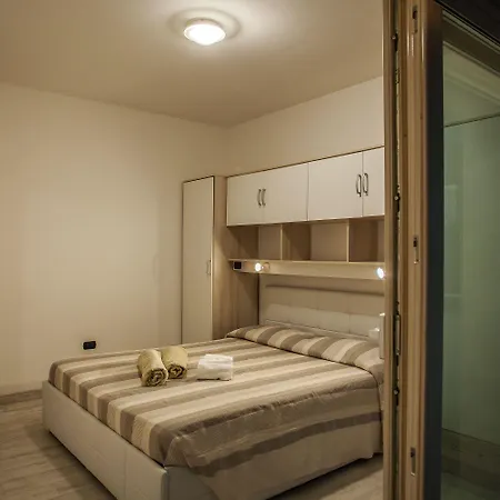 公寓 Residences Del Teatro *