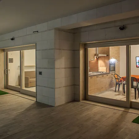 Residences Del Teatro 卡利亚里