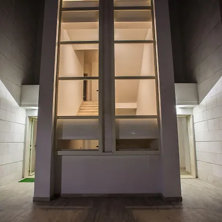 公寓 Residences Del Teatro 卡利亚里